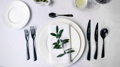 How To Set A Table – Stanley Rogers